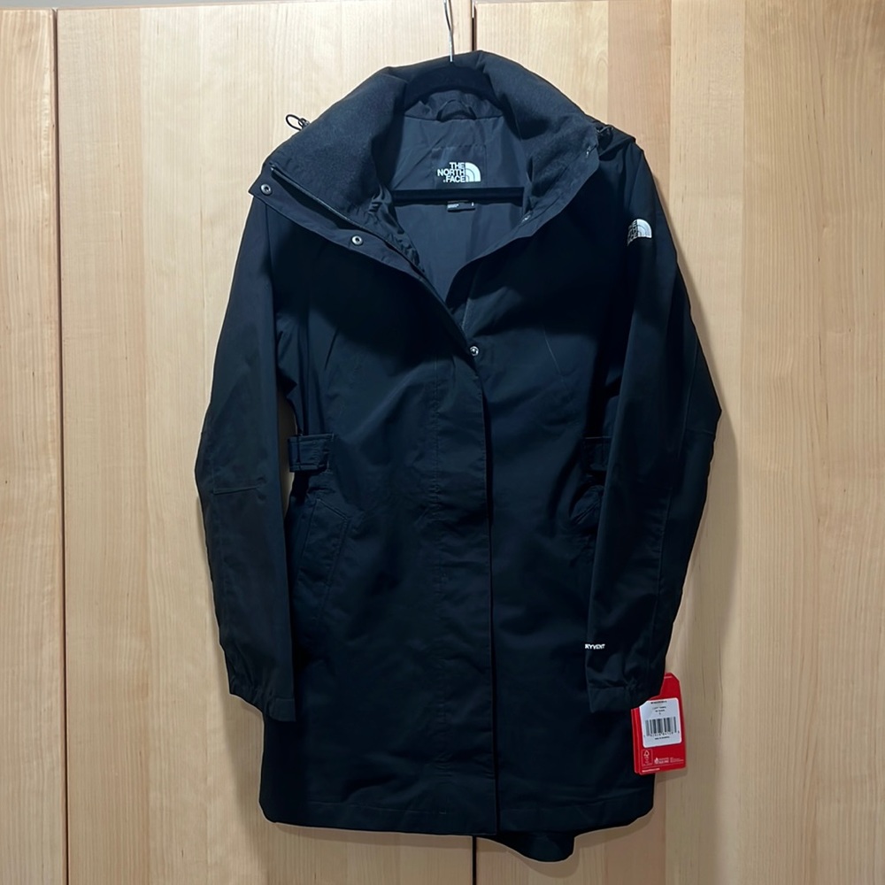 BRAND NEW North Face Women’s Laney Trench Size Small